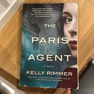 The Paris agent by Kelly Rimmer book